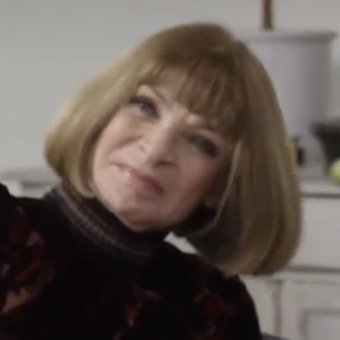 I&rsquo;ve started my end of year declutter and&hellip; I am in distress. https://t.co/pPPieaVWgG