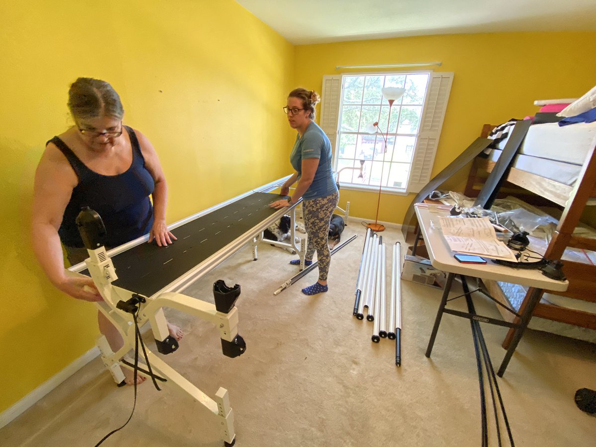 GSJ_Garments's tweet photo. Todays sewing adventure is the assembly of the long arm sewing machine. @GSJ_Garments can now make quilts from beginning to end 😊 feat. @TheDachAttack @Musical_MrsG #TheDachPack #EmotionalSupportAnimals https://t.co/RSW9FoZrf5