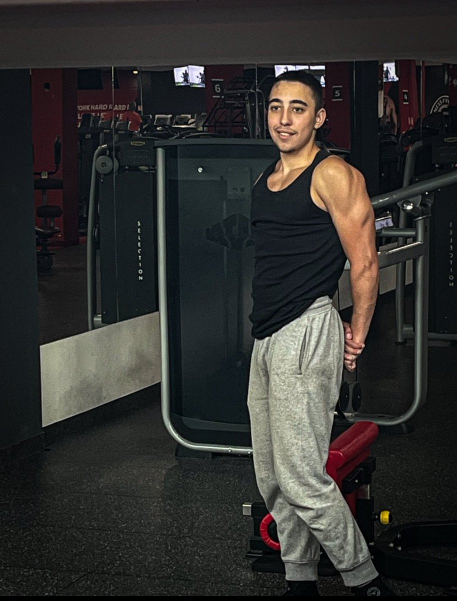 iambluma's tweet photo. 3600 fortnite óra < 360 óra gym https://t.co/eevHoRk3aD