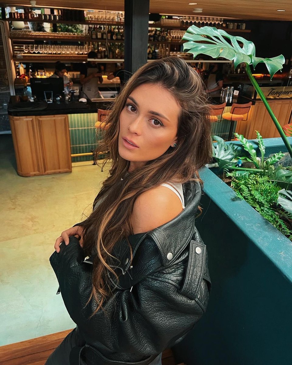 calledata's tweet image. 📸| danielaacallee vía instagram