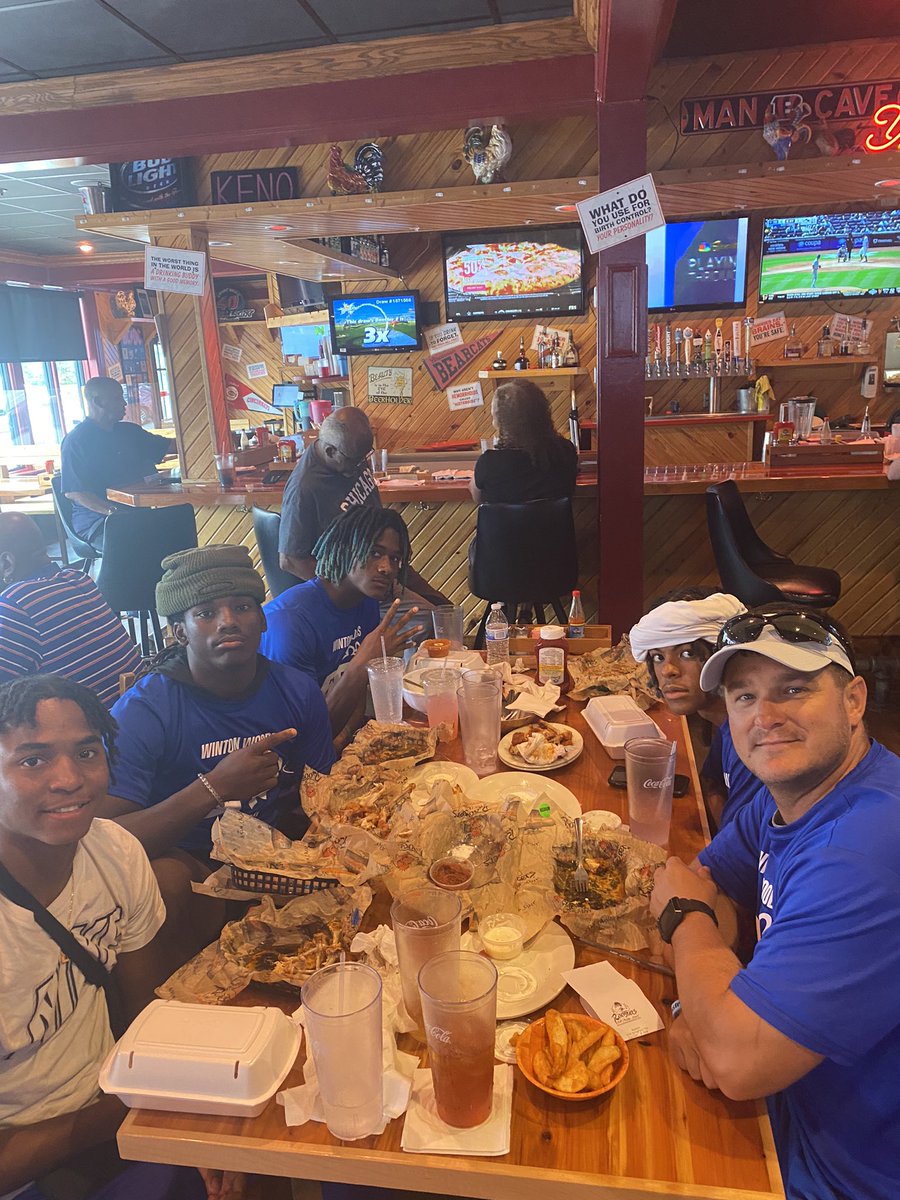 3 TD’s and a 2pt sitting at this table. Great first game. We have a lot to prove. These guys play for each other! #selfless #teamguys #bombsquad proud of you guys for getting back to work early this morning! 🦾 missing @Lyviel05