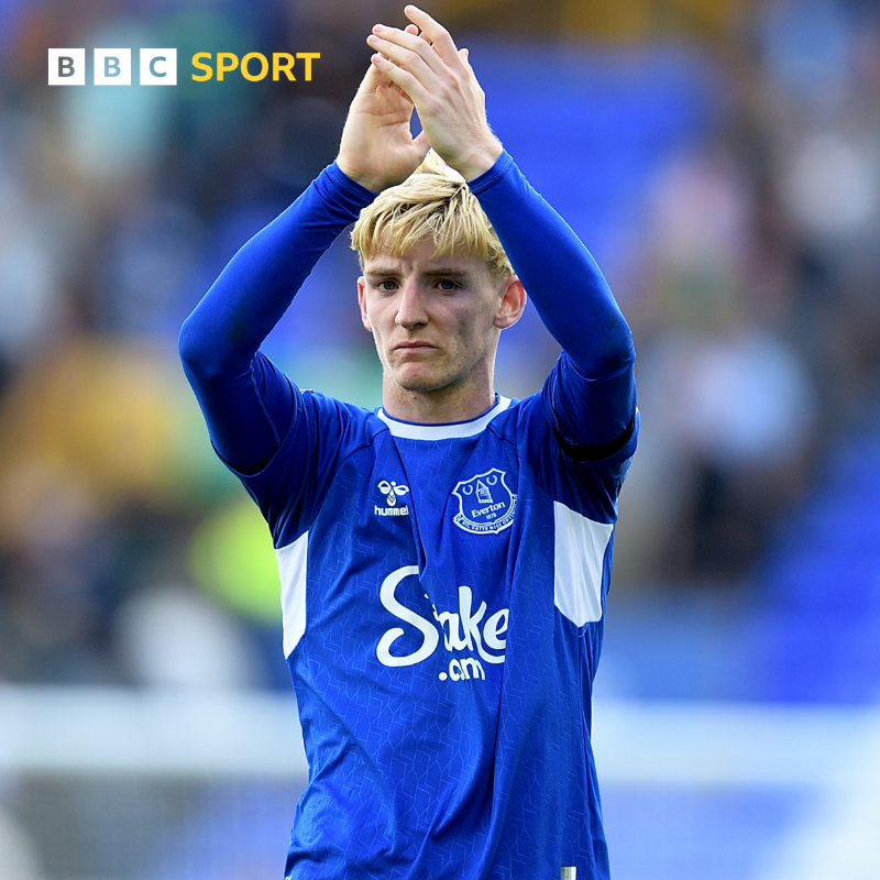 BBCSport's tweet photo. The £50m question. 💰 

Anthony Gordon. Do Everton stick or twist? 🤔

Chelsea have made two bids for the Everton winger, but should they sell? 

Read more ⤵️ #BBCFootball