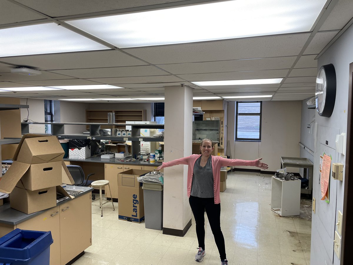 Stephanie Gates (@stephaniengates) on Twitter photo First pic in the Gates lab! I had a great time in Columbia this week meeting with the new <a href="/Mizzou_Biochem/">Mizzou Biochemistry</a> grad students, finding daycare, housing and claiming a lot of used equipment for the lab. Pretty good #NewPI week, can’t wait to get started in January First pic in the Gates lab! I had a great time in Columbia this week meeting with the new <a href="/Mizzou_Biochem/">Mizzou Biochemistry</a> grad students, finding daycare, housing and claiming a lot of used equipment for the lab. Pretty good #NewPI week, can’t wait to get started in January