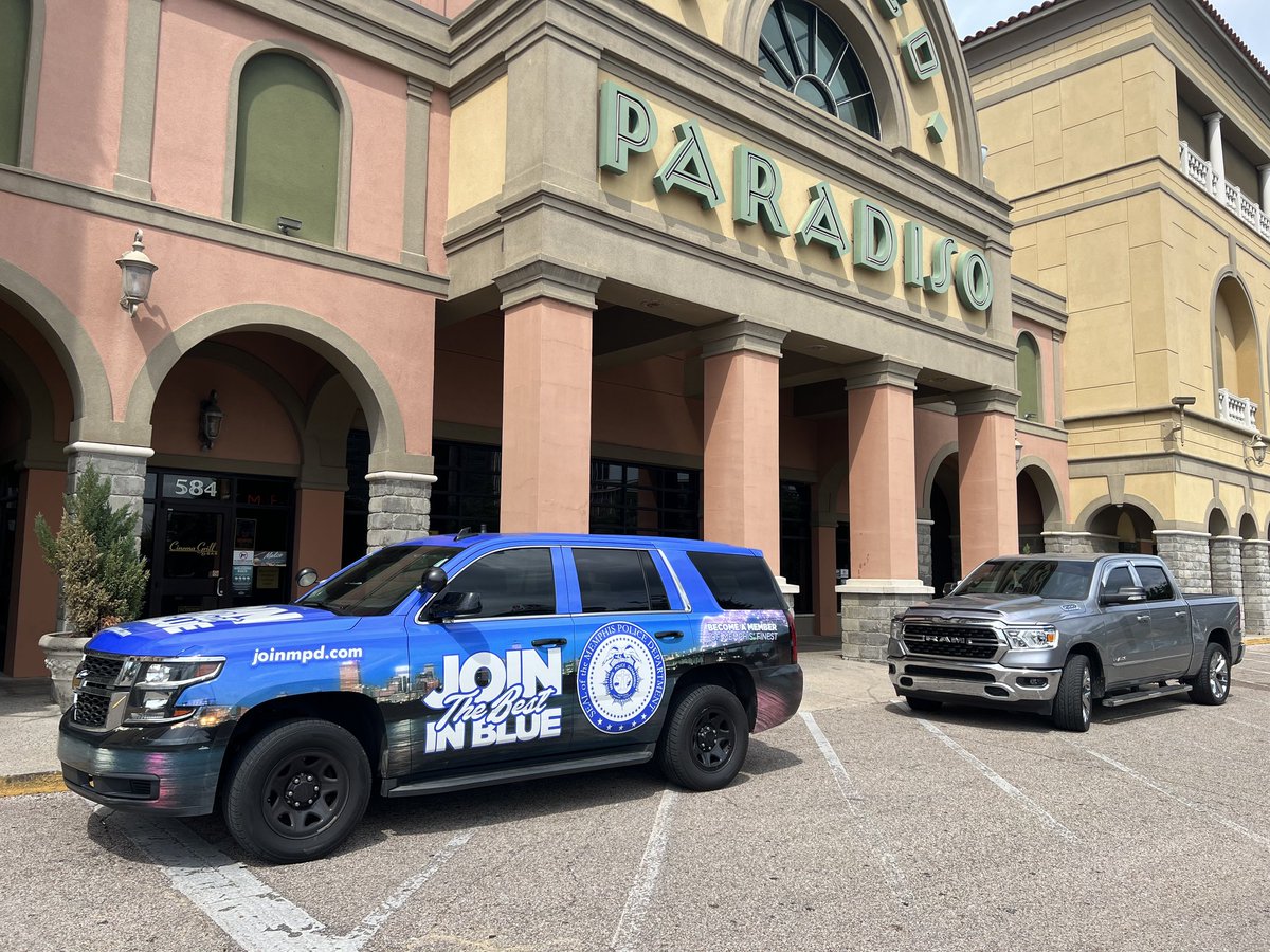 MEM_PoliceDept's tweet photo. The Memphis Police Departments' recruitment team is set up and ready to talk to you at the Malco Paradiso Cinema. Recruiters will be here until 7 pm. This is your chance to join the #BestInBlue!

#memphispolicedepartment #15kbonus #joinmpd #policeofficer #police #lawenforcement https://t.co/eTGh0UlORd