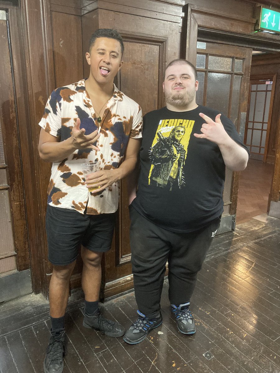 DpuizY's tweet photo. @PureTKC was about so I had to get a photo! He asked if he’d see me tomorrow, yes sir! Yes indeed you will! I must complete the team! And get one of both you and @ChuckMambo! #RevPro #RevPro10 #BritishWrestling https://t.co/I7119IQtM8