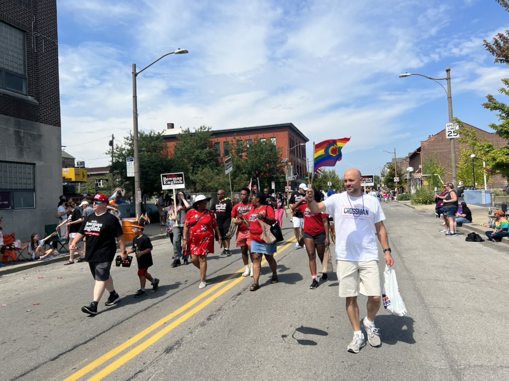 JeffaCrossman's tweet photo. While the current Ohio AG is suing the federal government for the right to discriminate against LGBTQ youth, I spent the day at Toledo Pride.

As AG, I’ll always fight for equal protections under the law for ALL Ohioans. https://t.co/4mkehVmhHa