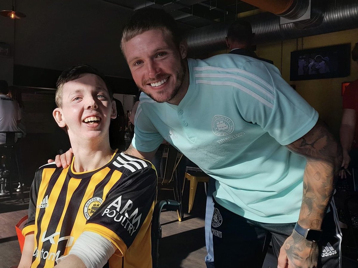 🧡🖤 It was not the result the Pilgrims wanted today - but fantastic to see Daniel Harrison back at the Jakemans Community Stadium for the first time since his road traffic accident in February. He was delighted to catch up with some familiar faces: