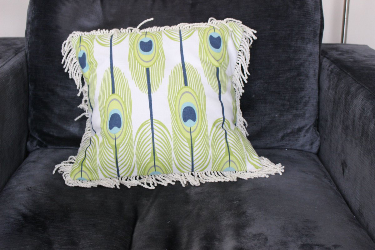 silkgreenprints's tweet photo. Excited to share the latest addition to my #etsy shop: Art Deco style cushion cover with Peacock feathers and fringe https://t.co/XiSILgFtVB #green #square #grey #floral #bedroom #cotton #artnouveau #coveronly #floorcushion https://t.co/IsMojuvAsY