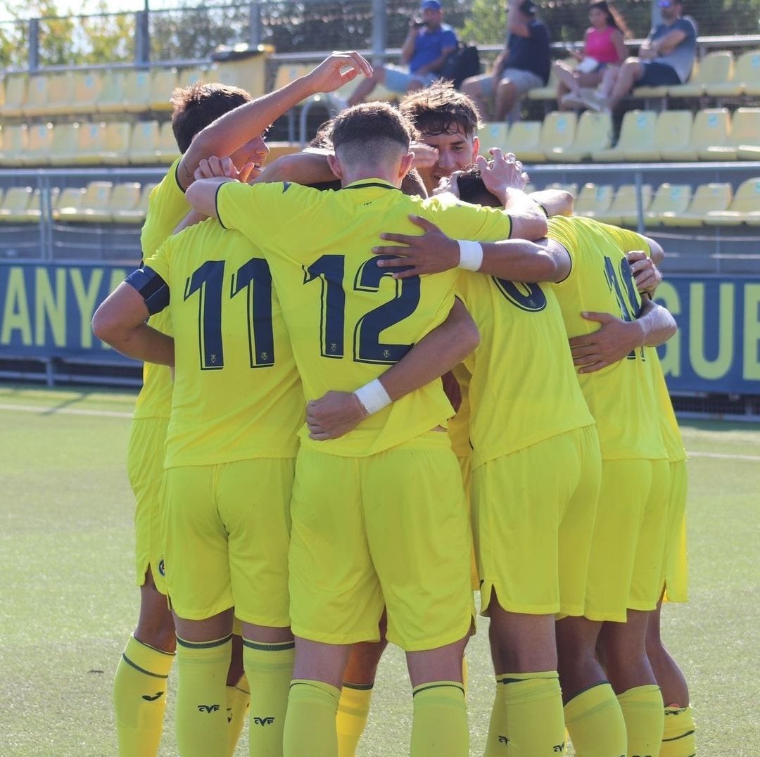 Nuevo amistoso de pretemporada del Villarreal Juvenil A👏

✅4-2 vs Nástic de Tarragona

⚽Bachuri, Luis Quintero, Mario Linares (2)