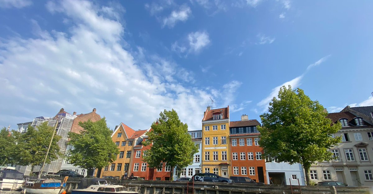 Unexpected benefit of a trip to Norway and Denmark with <a href="/a_garthwaite/">Ashley Garthwaite</a> - a tan!!

Very expected benefits - being in Norway and Denmark (…and trolls!)

#norway #oslo #denmark #trolls