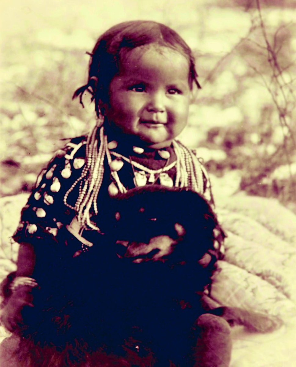 “All plants are our brothers and sisters. They talk to us and if we listen, we can hear them.” – Arapaho