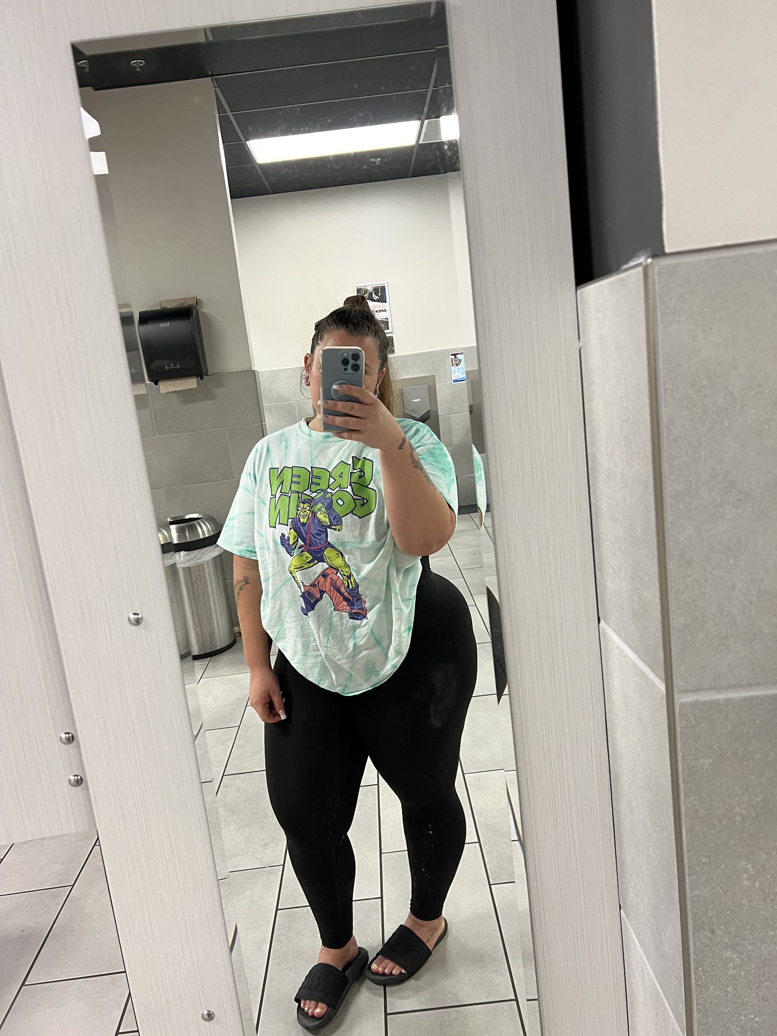 Who Is Alexisnocare? Exploring The Internet Personality - c1ywqmb