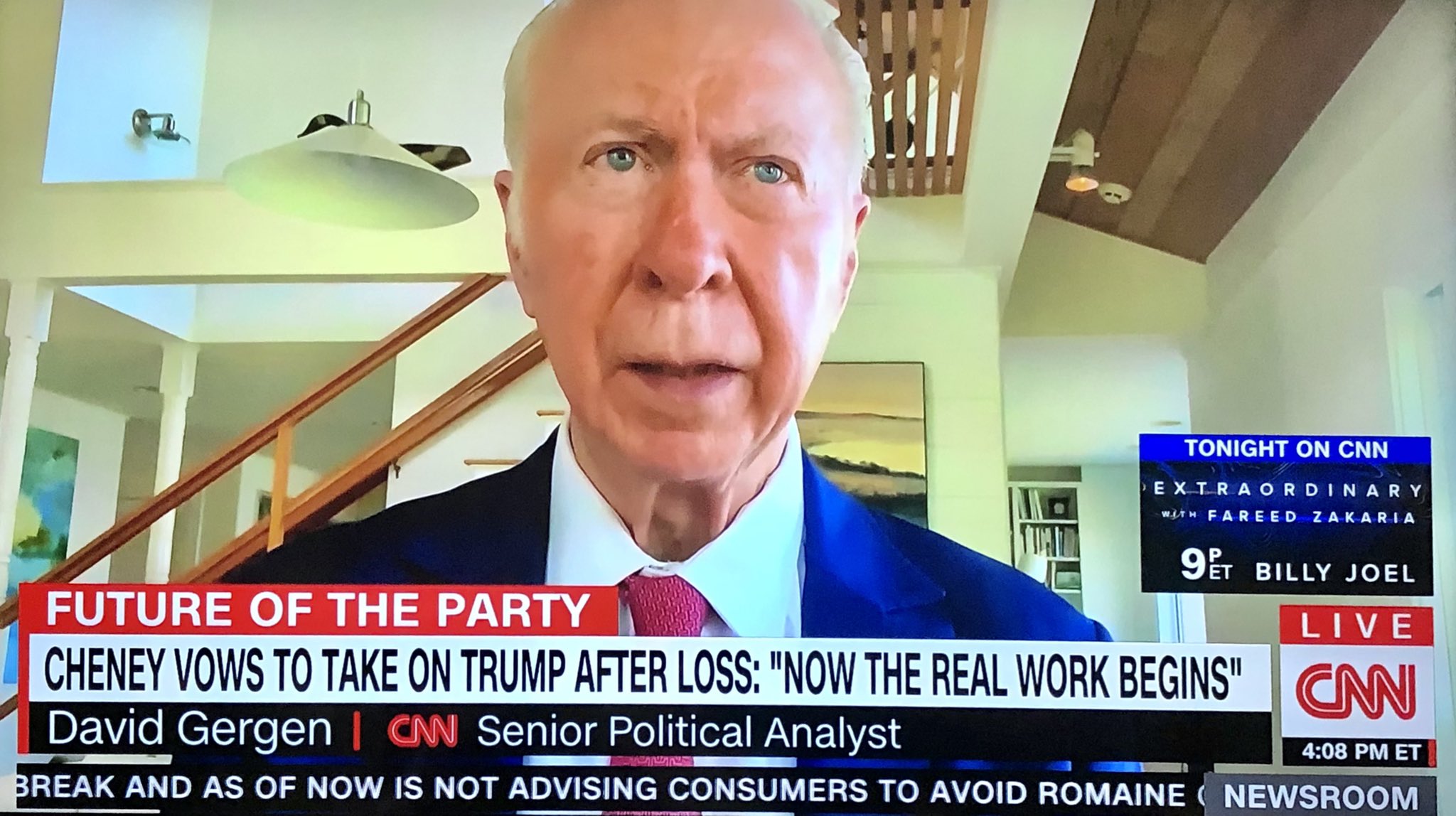 Room Rater on Twitter: "Great space. Stair view. Sit back. Raise camera