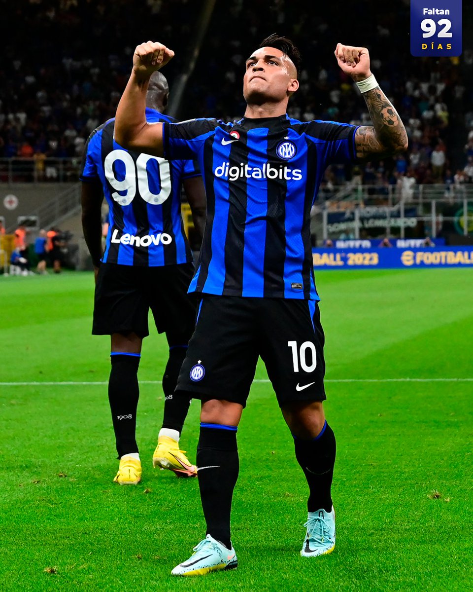 CONMEBOL's tweet photo. 💪🇦🇷 ¡El festejo del Toro!
⚽ Lautaro Martínez anotó por primera vez en la temporada para @Inter_es.
🔜🏆 #92DaysToGo #CreeEnTuContinente @fifaworldcup_es https://t.co/IWUwsQVZ5h