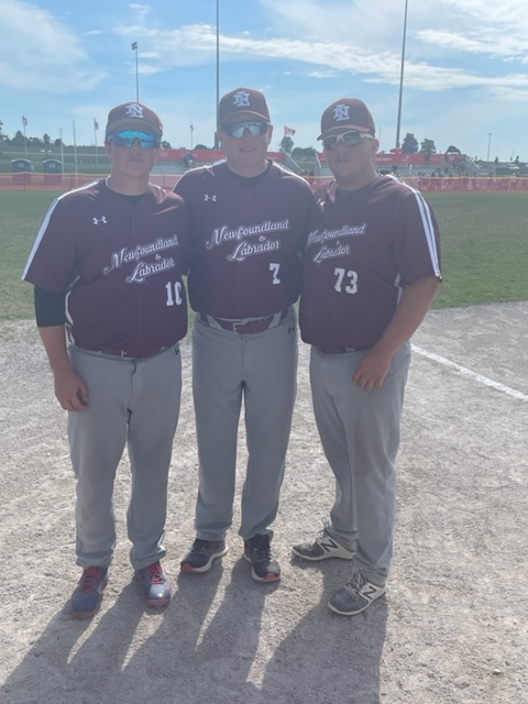 teamnl's tweet photo. Yet another family affair here at the #Niagara2022 Canada Games for Team NL.
The Power family is represented here by Coach(Father!) Loyola, and players(sons!) Linden and Logan who are on the Male Softball team. https://t.co/Uu5yhD24Ri