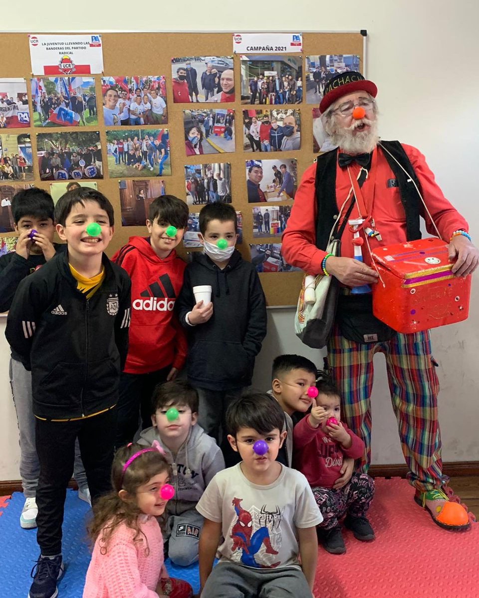 RevDelParque's tweet photo. Festejando el "dia de la niñez" en
@revdelparque
Hermosa tarde en #caballito junto a los niños de la #comuna6
@martinocampoba @arielalvarezpalma
@JuventudrxaC6 @radicalesxarg https://t.co/B0IJe4B7NE