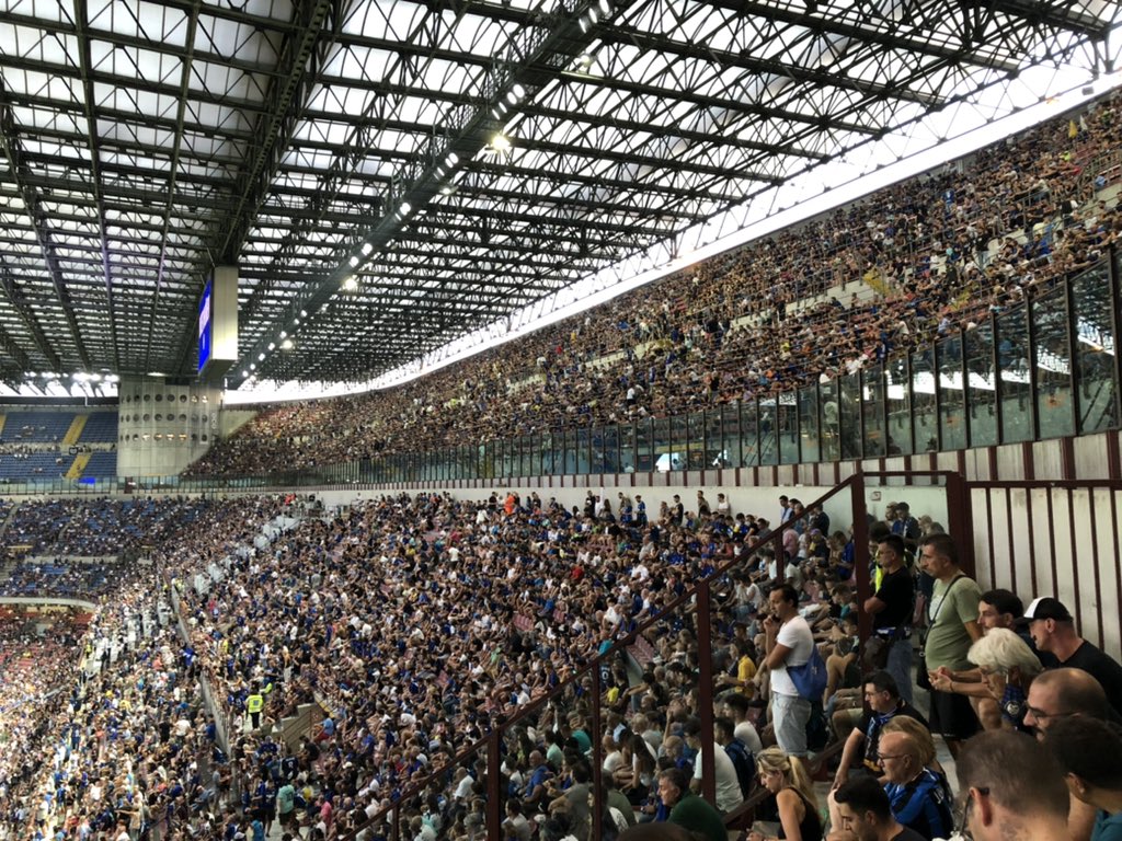 053richard's tweet photo. Inter - Spezia 3-0. #intspe https://t.co/Iy1h9WekLI