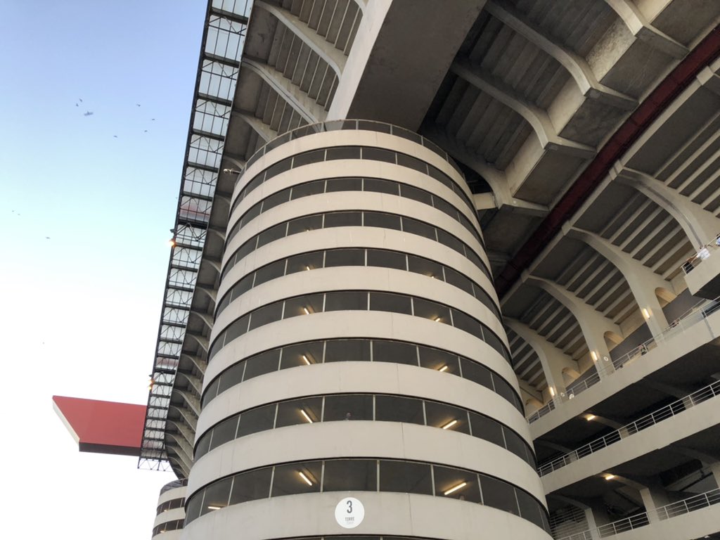 053richard's tweet photo. Inter - Spezia 3-0. #intspe https://t.co/Iy1h9WekLI