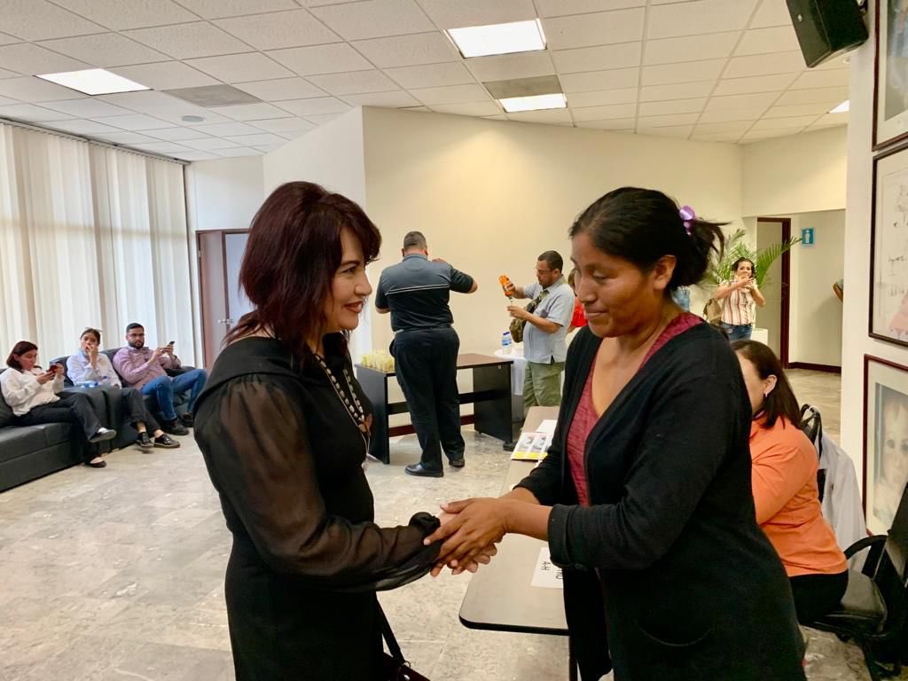 Roberto Estrella tweet media