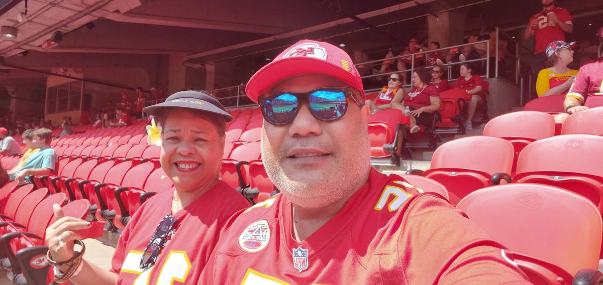 BEINITTOWIN's tweet photo. #ChiefsKingdom https://t.co/GHsvfhQkWv