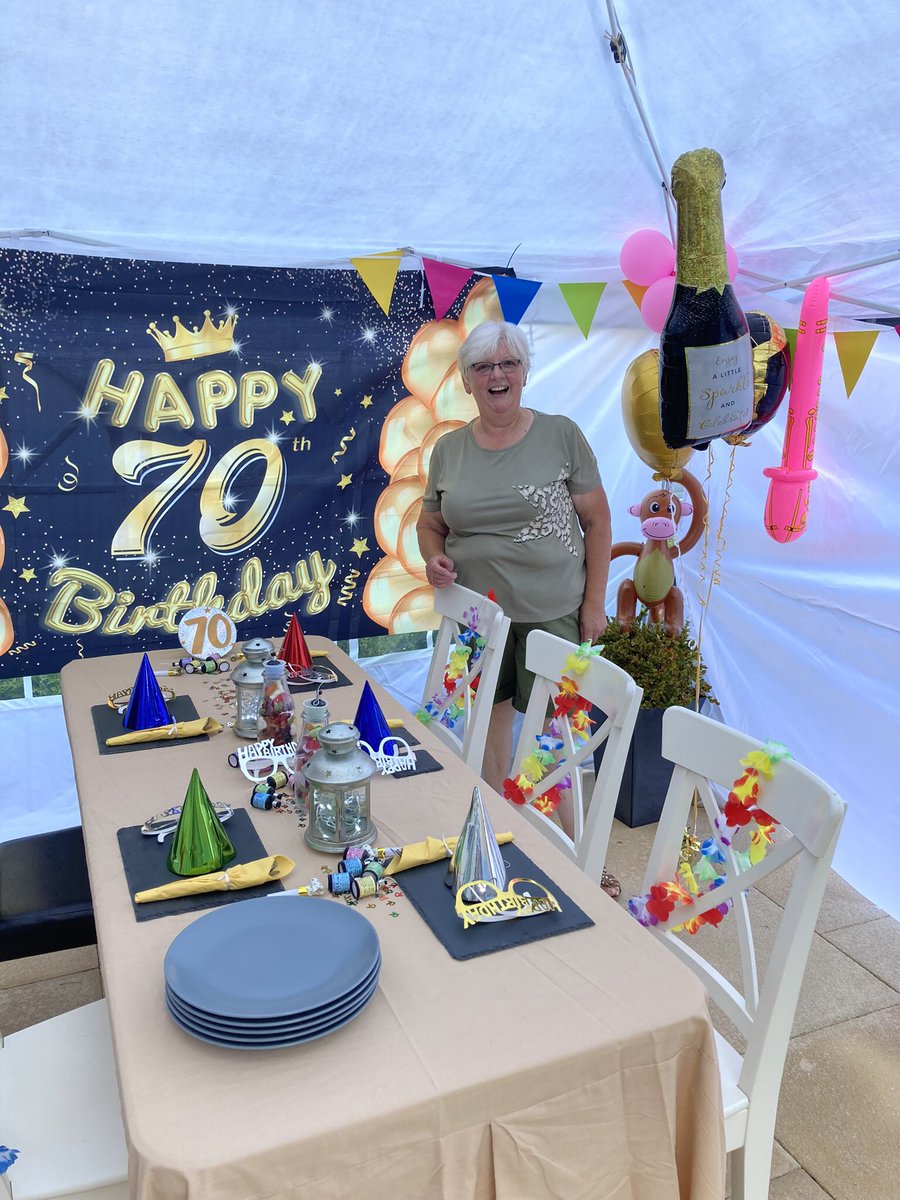 Sue Lawrence tweet media