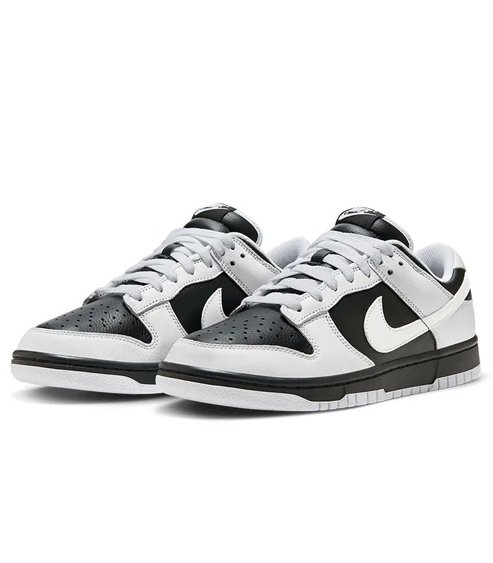 SneakerNews's tweet photo. "Panda" or "Reverse Panda"? 🤔 https://t.co/9AvXj5T7YU
