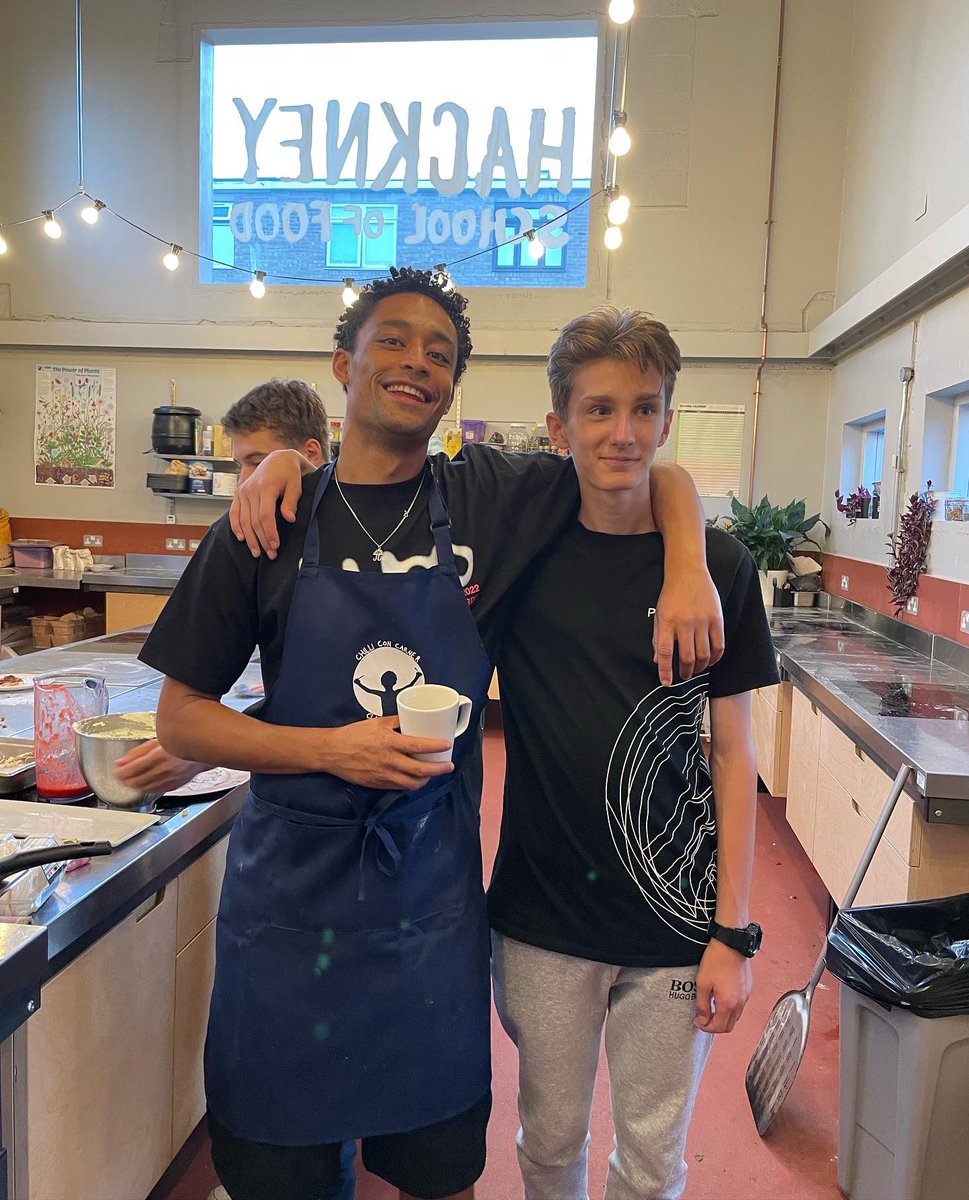 twisty80_'s tweet photo. My nephew had the best time with @LoyleCarner #chilliconcarner ADHD cooking school. Learnt so much &amp; met some really fab people! 
The food prepared for us was restaurant quality 🍝 
We were so humbled to meet such inspiring people who genuinely care for the future of our kids ❤️ https://t.co/JwEBvFnJ2F