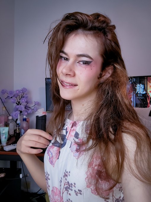 Hair has been dyed 😌 https://t.co/LAePsbKCnB<a href="/tag/mvsales"class="tags"><span>#mvsales</span></a><a href="/tag/mvtrans"class="tags"><span>#mvtrans</span></a>