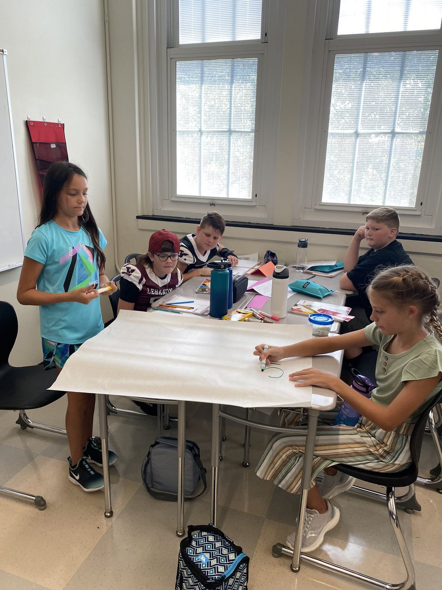 Megan Riva tweet media