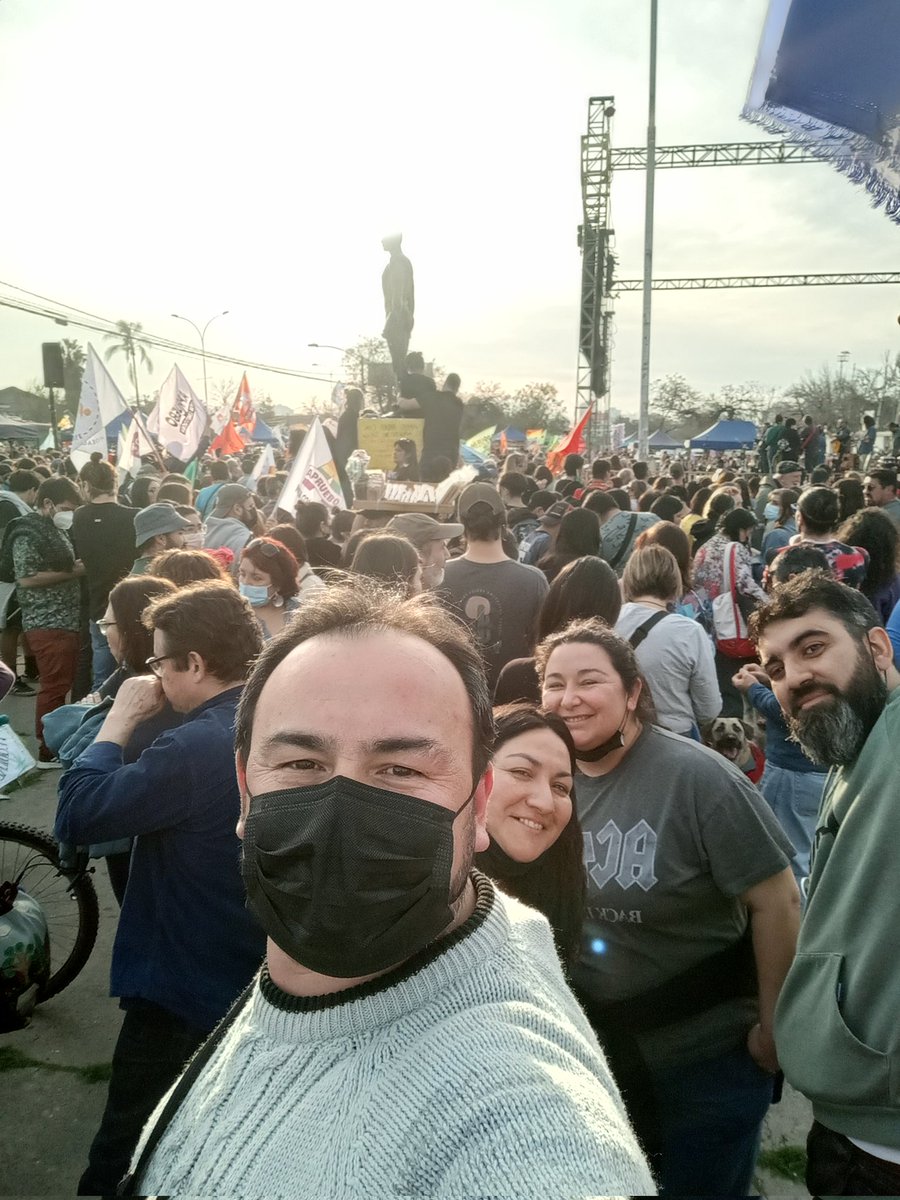 patrickmanzano's tweet photo. Apruebazo
#Apruebazo 
#AprueboCrece 
#Apruebo 
@RogersShandy @darletitbe @golombiano https://t.co/JKB33jMR35