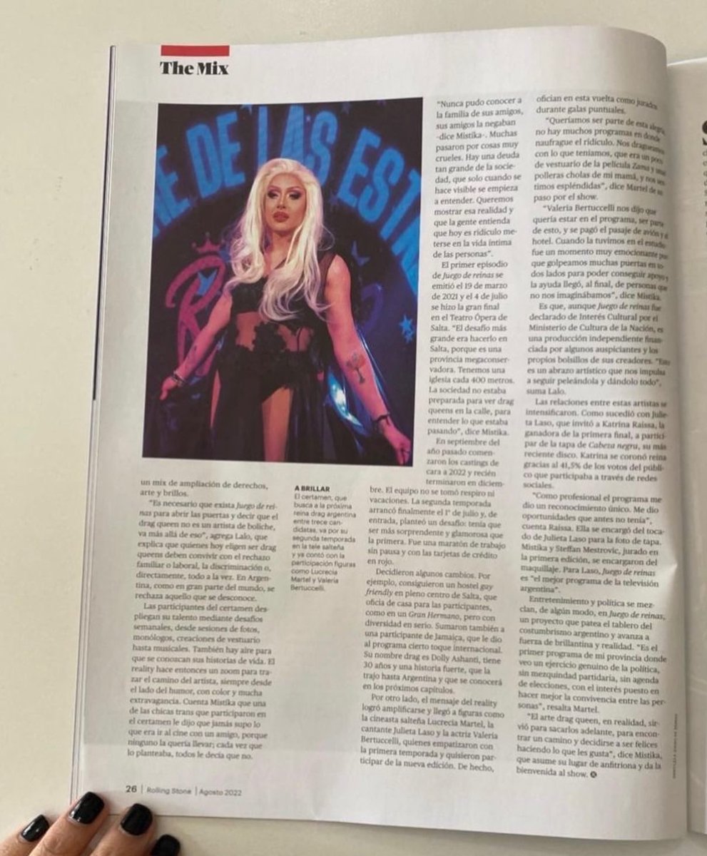 JuegoDReinas's tweet photo. Juego de Reinas en @RollingStoneAr 👅🇦🇷

@mistikareech y @LaloLongarela el dúo creativo detrás del reality cuentan todo sobre el programa en una nota imperdible que incluye testimonios de Lucrecia Martel y @JuliLaso. https://t.co/kCWXKlHuLA