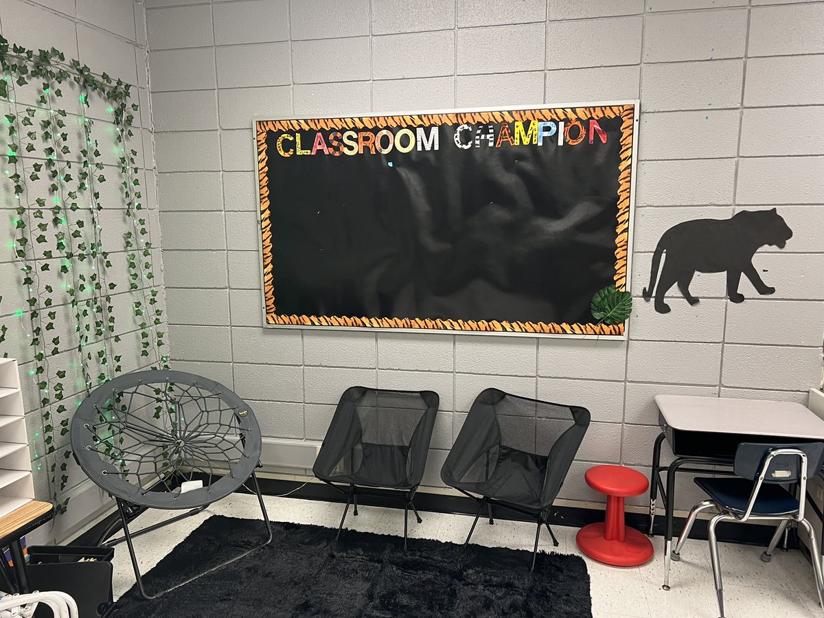 msgritz_19's tweet photo. Ready for the first day of school! #isdstrong https://t.co/R7EfY3rsdC