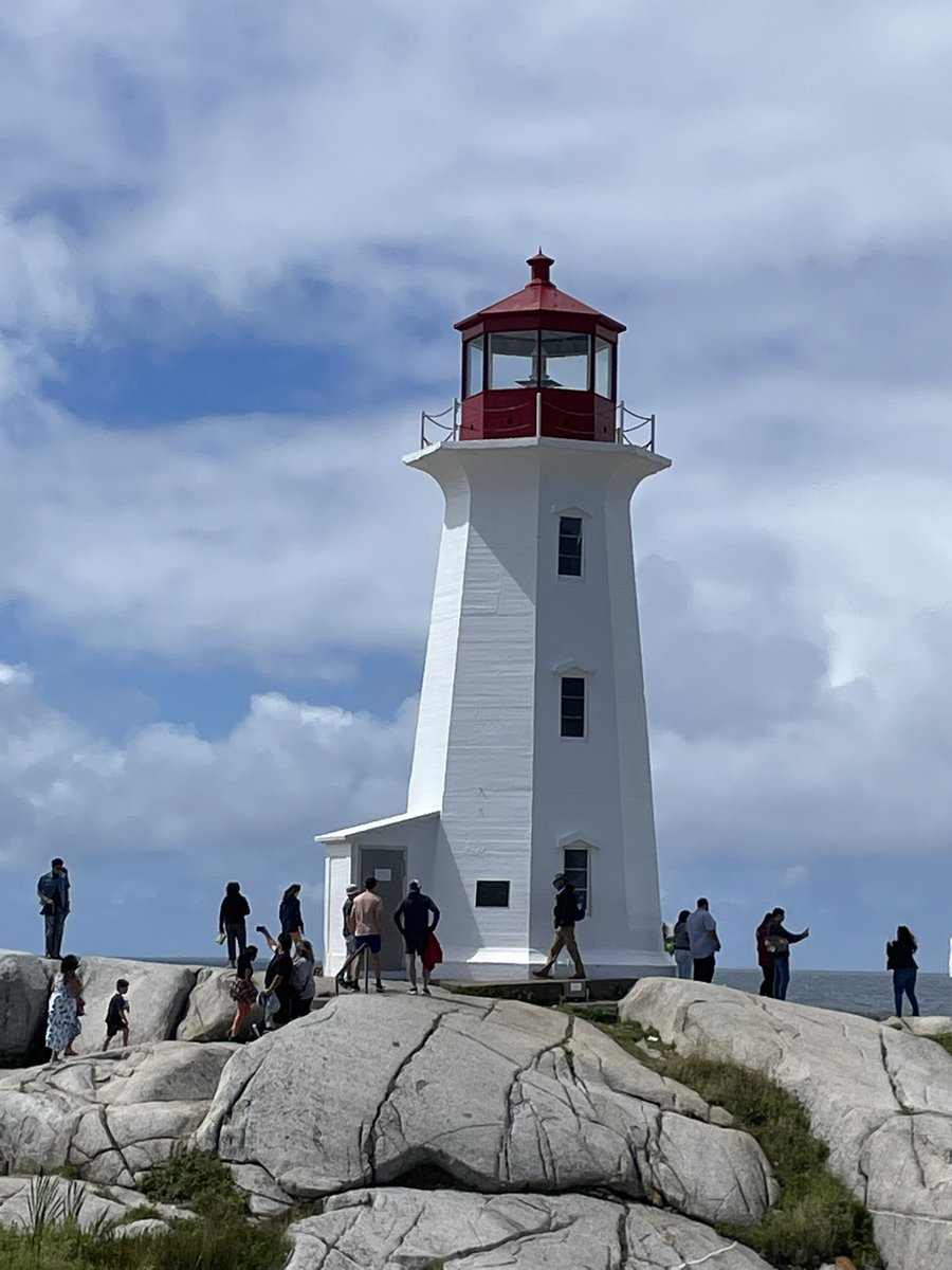 kyotemoe's tweet photo. Got to spend my birthday with the family at Peggy’s Cove, NS.  Beautiful scenery and enjoyed a delicious lobster roll… https://t.co/8Al73N8O7j
