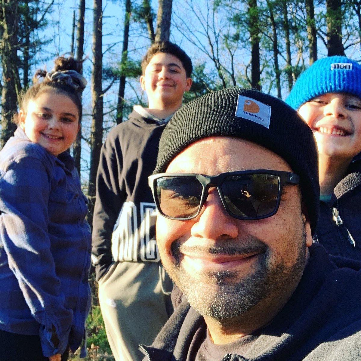 NeoNyce7117's tweet photo. Waiting on #fall #walks https://t.co/jZiqrHNsKJ
