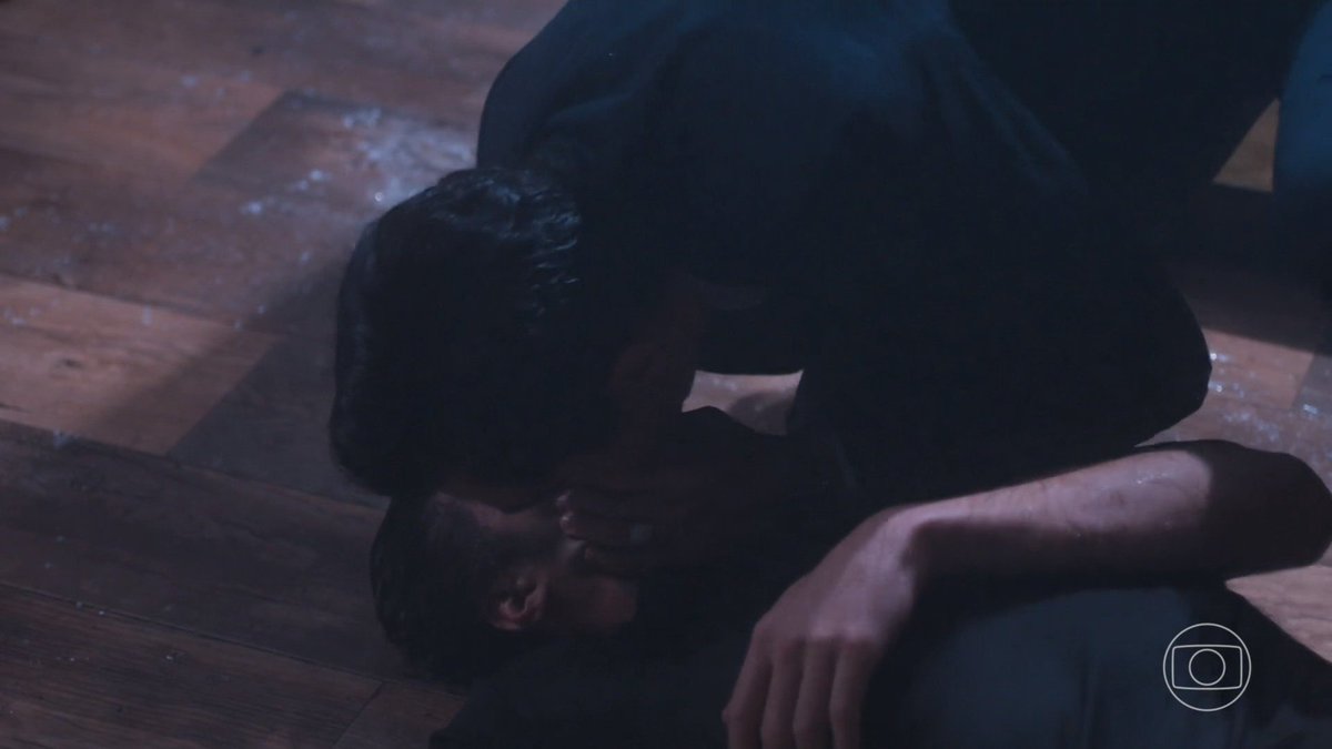 jazaoagusto's tweet photo. Não consigo superar o beijo #JoaVi a Globo tem a obrigação ética, cívica e moral de juntar o Danilo e o Rafa como casal numa de suas próximas novelas ou séries.

#AlemDaIlusao https://t.co/k5IVEBNoLM