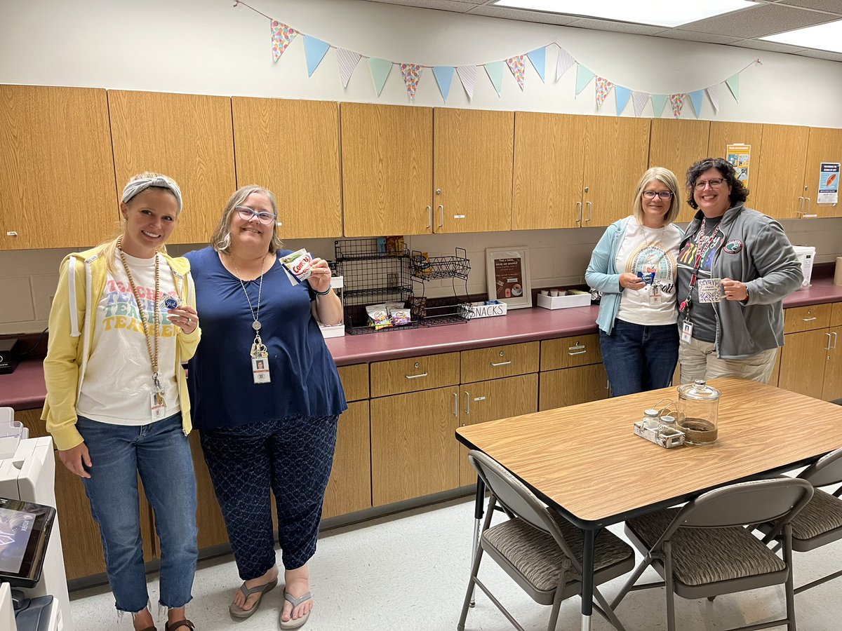 PRMartinLRE1's tweet photo. Thank you @LRESPTA for the wonderful snacks in the teachers’ lounge. The first grade team has really been enjoying them. #LRelem @TJo43464 @Mrs_Allman_LRES  @mssvafirst https://t.co/zLJXbES0sD