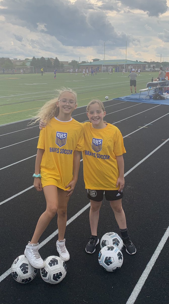 clubohionorth's tweet photo. π¨OUFC SELECT U12G had fun today supporting @olentangywsoc22 as Ball Girls. Braves win 7-0 over Berea! β½οΈπ₯ #WeAreOUFC #OneClubOneCommunity #AttitudeAndEffort #CharacterCommitmentCommunity https://t.co/YO1AZb03v4
