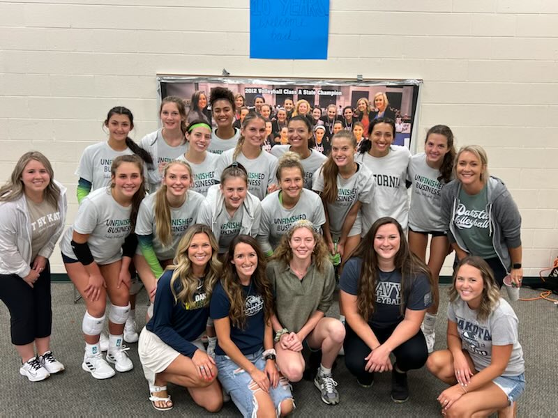 Dakota_Cougars's tweet photo. Welcome home Dakota Volleyball MHSAA 2012 State Champions #cougarpride  ⁦@dakotavball⁩ https://t.co/Qg4RnKW02n