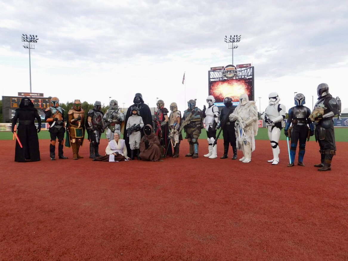 501stFirstState's tweet photo. Thank you to Old Line Garrison for inviting us to join them, the Mando Mercs Kyrimorut Clan, and the Rebel Legion Terrapin Base for Star Wars Night at the Aberdeen IronBirds. The Force was strong at Ripken Stadium last night!
#501stLegion #FirstStateGarrison #BadGuysDoingGood https://t.co/NkBu8a2pgk