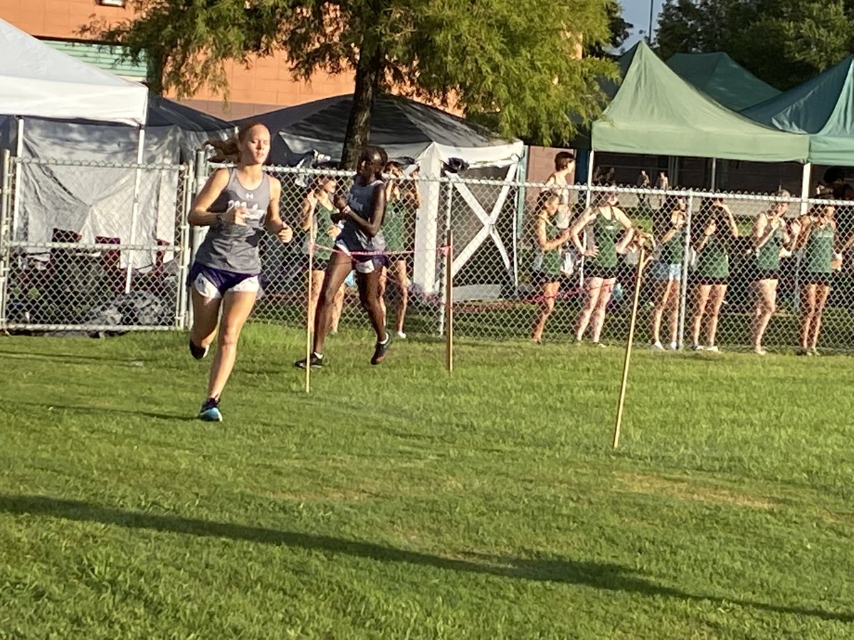 RPHS_GirlsXC's tweet photo. Great run!! # 🏃‍♀️ Annette🏅4th 🏃‍♀️Sadie🏅13th🏃🏾‍♀️@Marya47911180🏅16th. #progression #runasone ⁦@RPHS_Panthers⁩ ⁦@RGAPMobileLive⁩ ⁦@FBISDAthletics⁩ https://t.co/N8fJmPAwEL