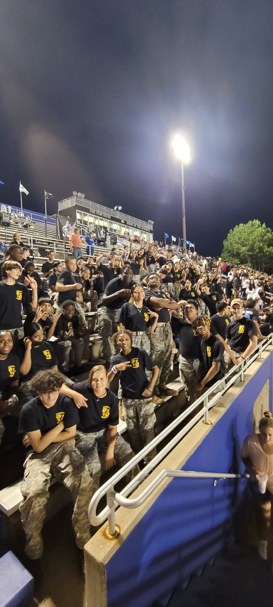 Our 60 plus JROTC Rabal Rouser Cadets help the team to a home opening come from behind victory. Our Principal Mr Campbell knocks out those 21 winning push ups. GO KNIGHTS!!!! # JROTCKnights