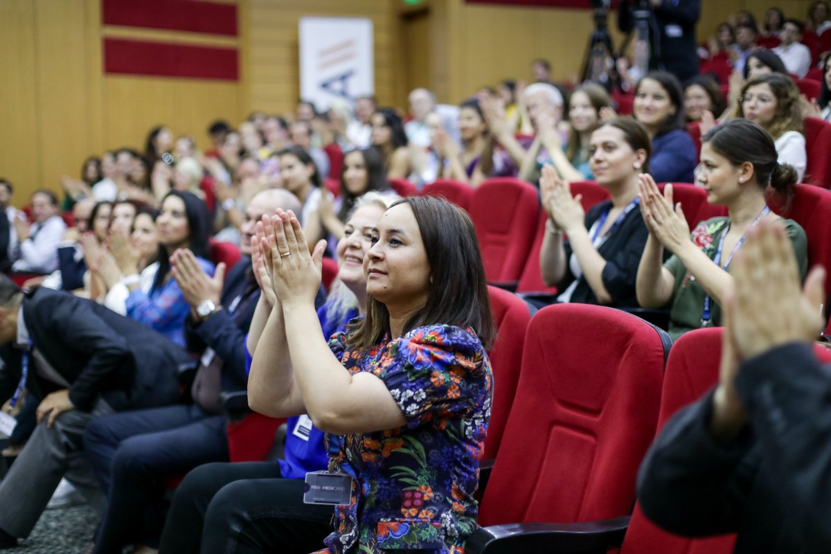 Eğitimin iletişim değerini tutku, bilim ve etik odağında paylaştığımız MBA Okulları Multidisipliner Gelişim Buluşmalarımızda harika anlara şahit olduk. İyi ki öğretmenim, iyi ki Medicana, iyi ki MBA💙🧡