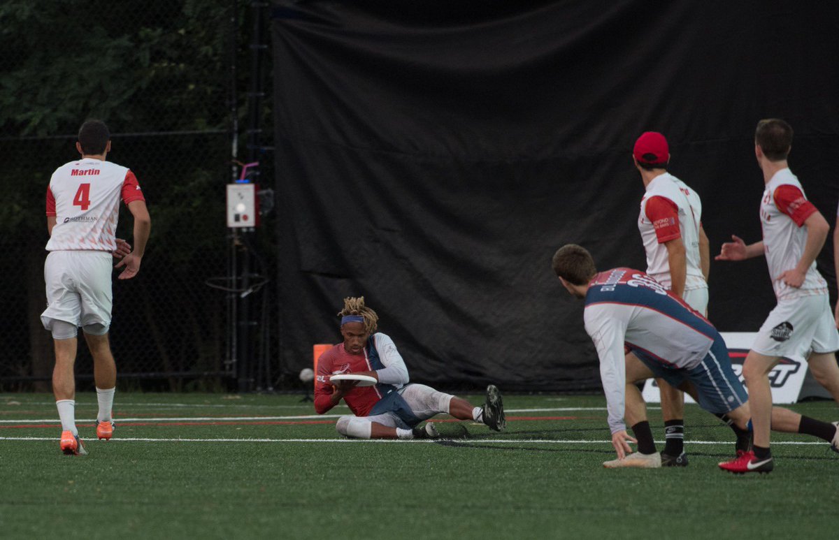 MayorBowser's tweet photo. Join me in wishing @theDCBreeze good luck tonight in their second @theAUDL playoff game! #DistrictofChampions https://t.co/PKpK33hDpA