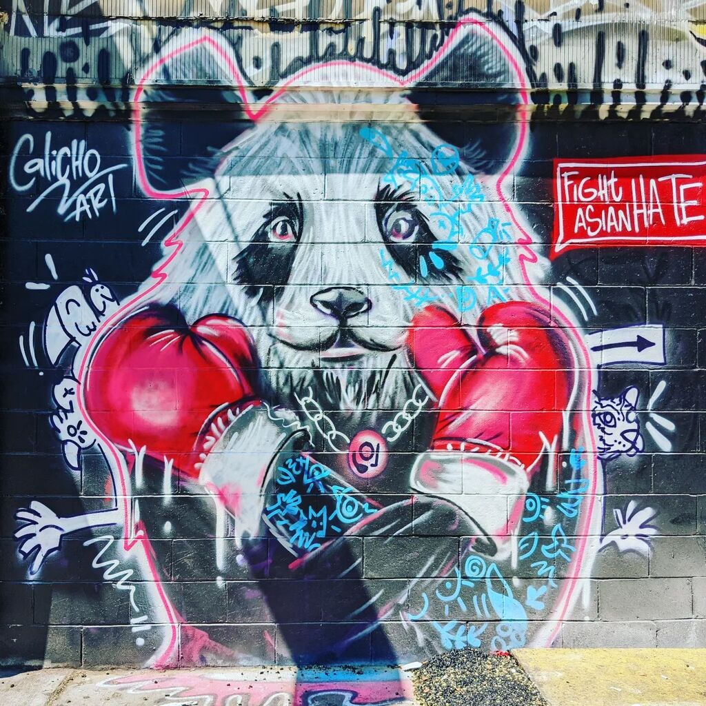 steevdeadman's tweet photo. Hella cool mural outside of the #GrandSt subway station in #chinatownnyc done by #calichoart #streetphotography #googlepixel6a #googlepixelphotography #stopasianhate #fightasianhate #respect https://t.co/maXmyW2ynk https://t.co/9chFaNfFaz