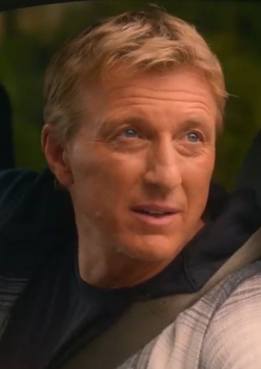 chipNDale16's tweet photo. Happy 55th Birthday to @WilliamZabka ‘s character JOHNNY LAWRENCE! 🎉🎁💐🍺🍺 Happy BDay Sensei! #TheKarateKid #CobraKai #EagleFangKarate 🐍🦅 #SendItToTheInternet https://t.co/akuzOx4v7p