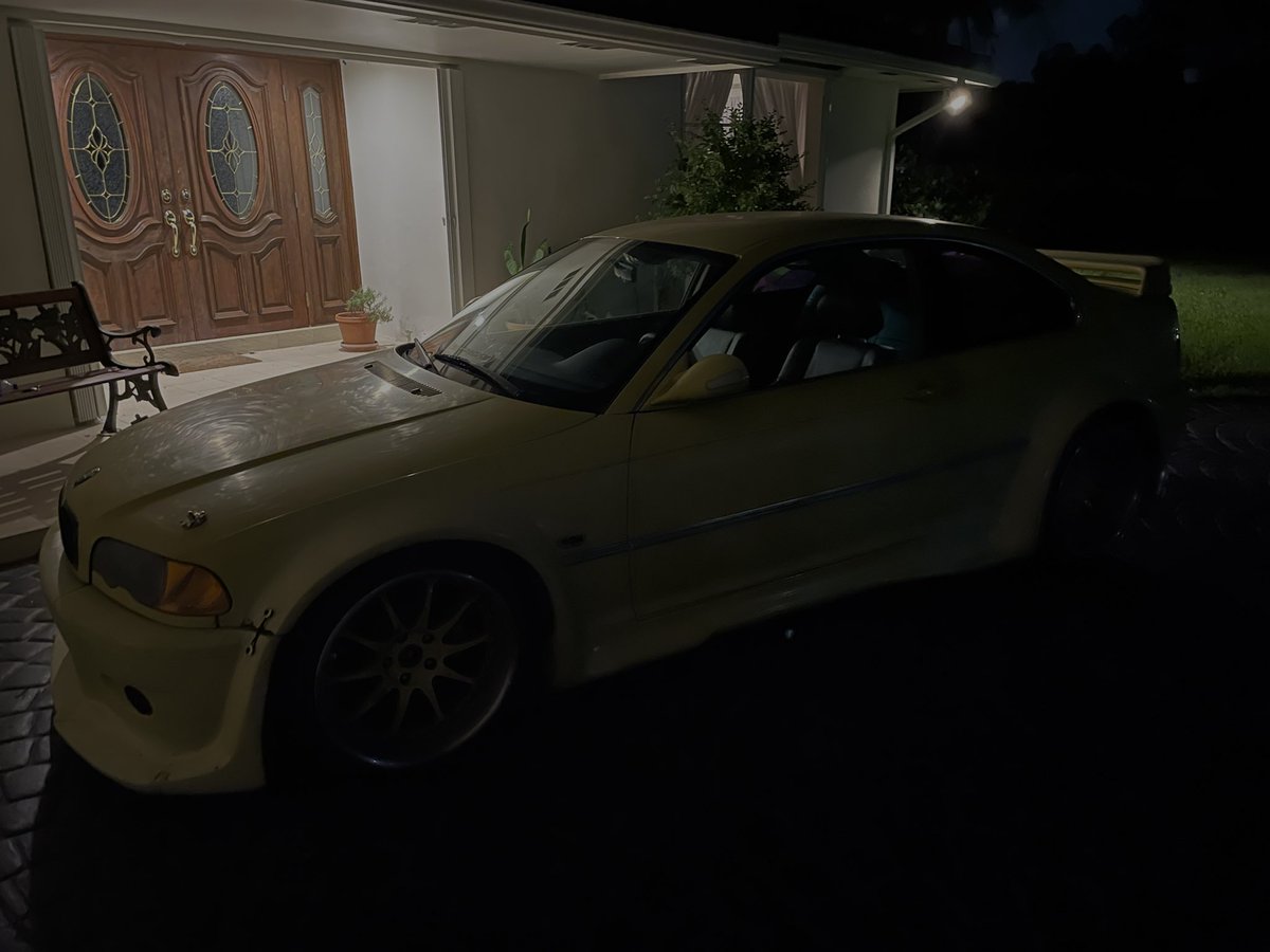 J4LZO's tweet photo. forgot to flex the whip https://t.co/p4ZHxjMIPQ
