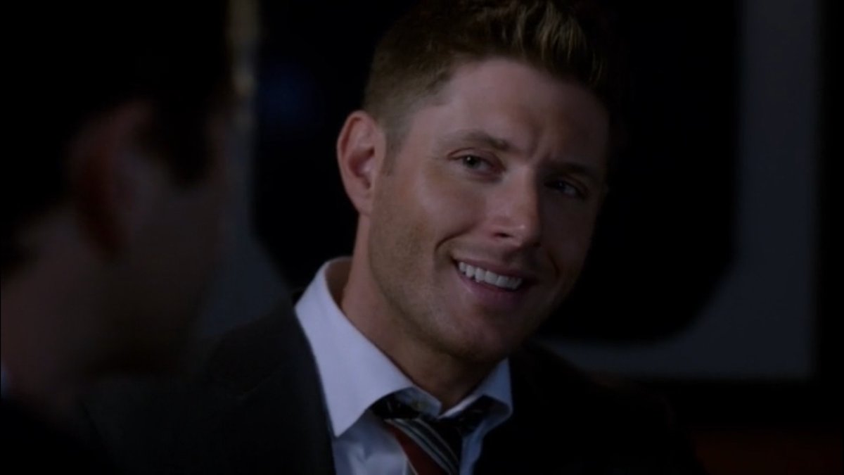 CasIsLoved's tweet photo. control yourself, dean https://t.co/Ho28WuXUXp