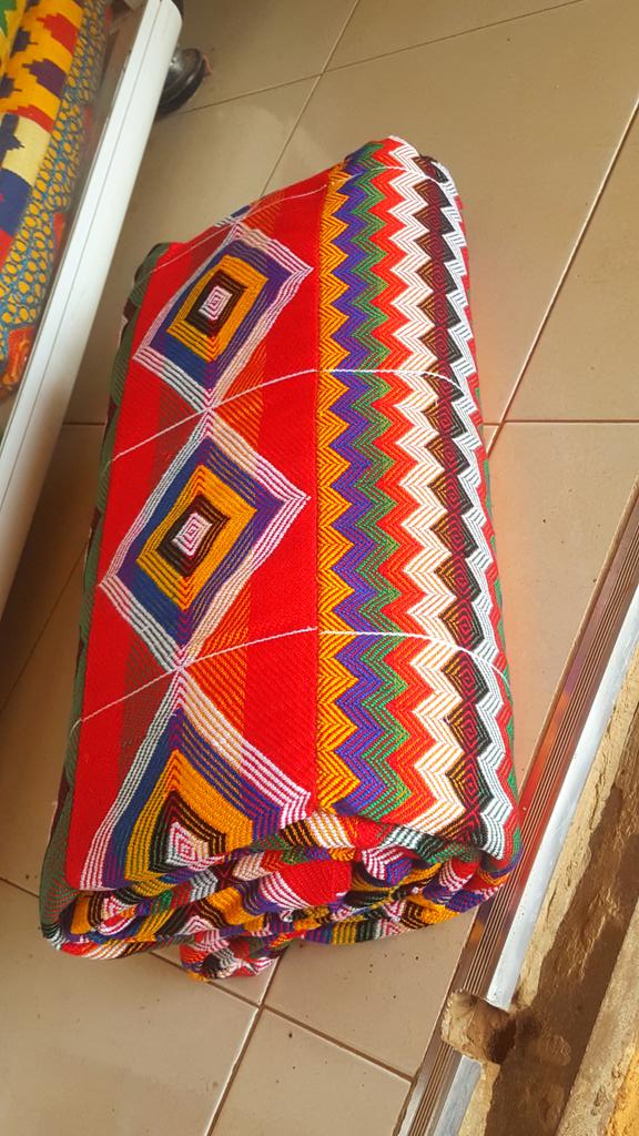 DavellenJnr's tweet photo. ☎️0553423346 
#osei_kente_afriQ🇬🇭 https://t.co/O9cQ4gwkpr