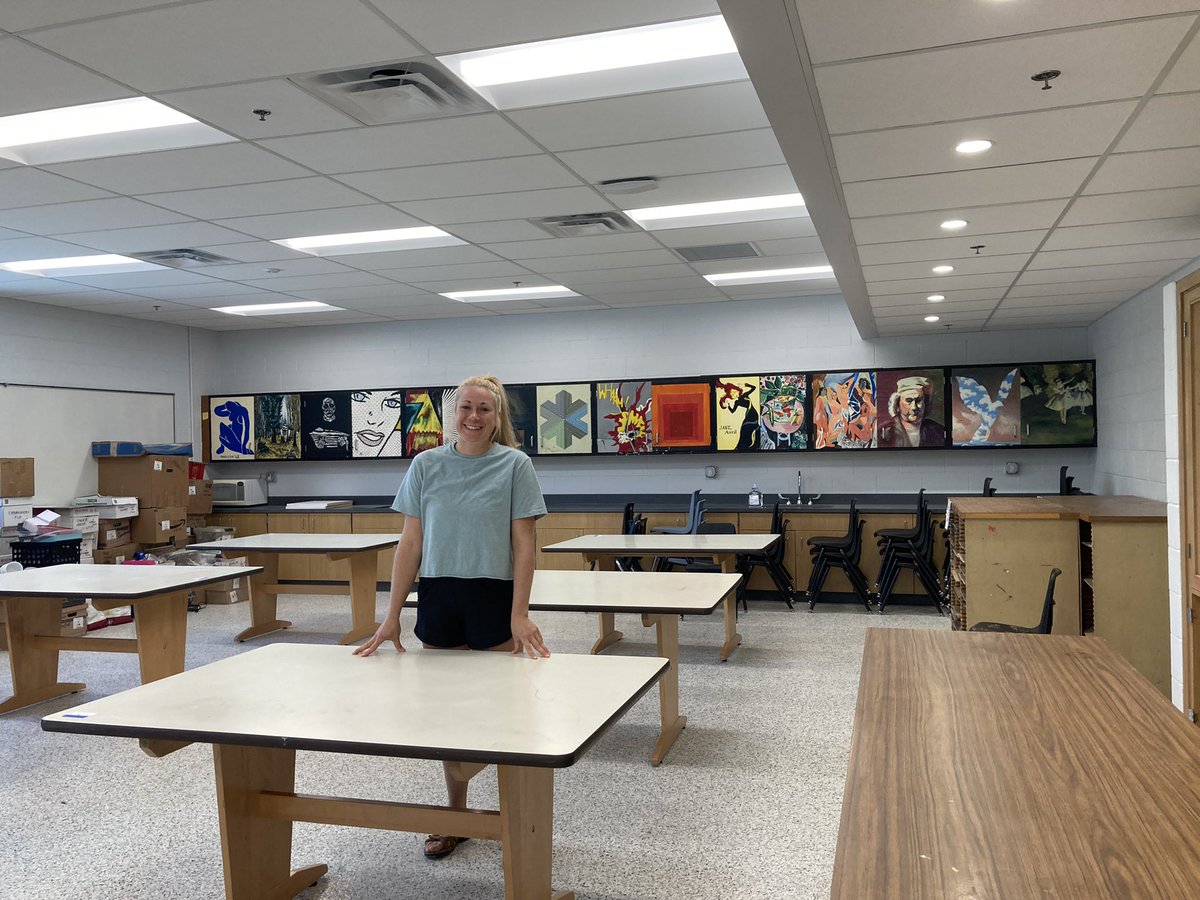 LSHSAthletics's tweet photo. The LSHS Art dept says THANK YOU to @lstigerfootball !! Thanks to Coach Mac’s movers, Cribb (new teacher to LSHS) &amp; Hays are going to be ready for the first day of school!! #community #givenotget https://t.co/sN8e5lbhEv