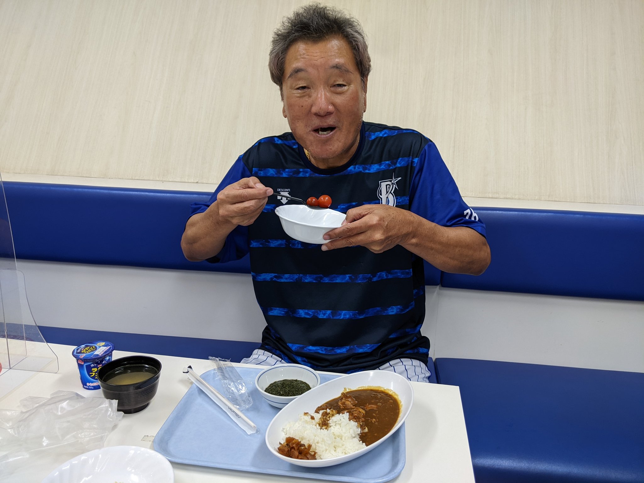 横浜ベイスターズ選手移動球団遠征バッグ(76田代富雄コーチ) 横浜ベイスターズ選手移動球団遠征バッグ(76田代富雄コーチ)